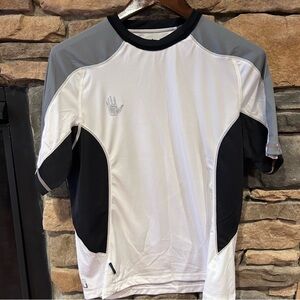 Body glove Men's UPV short‎ sleeve athletic.